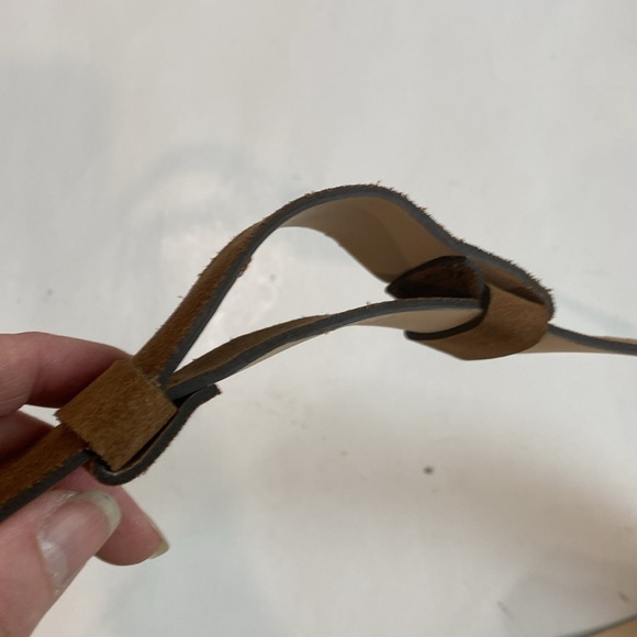 Sellier Tan Suede Belt with Equestrian Silver Clasp Made in France - Picture 6 of 15